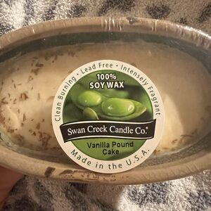 Swan Creek Candle. Vanilla Pound Cake